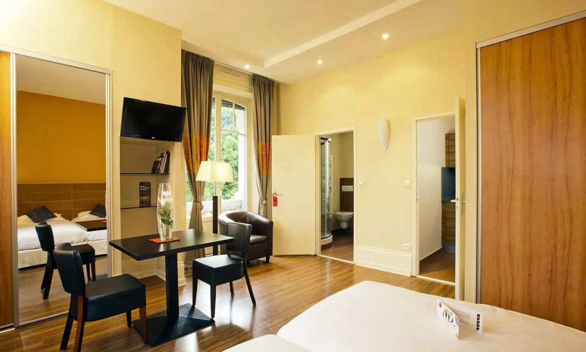 Luxeuil-les-Bains Apartment | 1-Bedroom Apartment for 2 People
