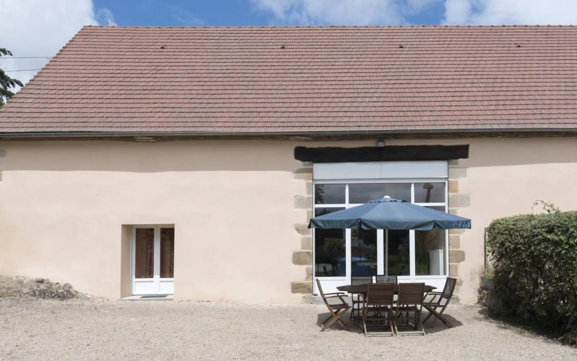 Cressanges House | 100 m² House ∙ 2 bedrooms ∙ 4 guests