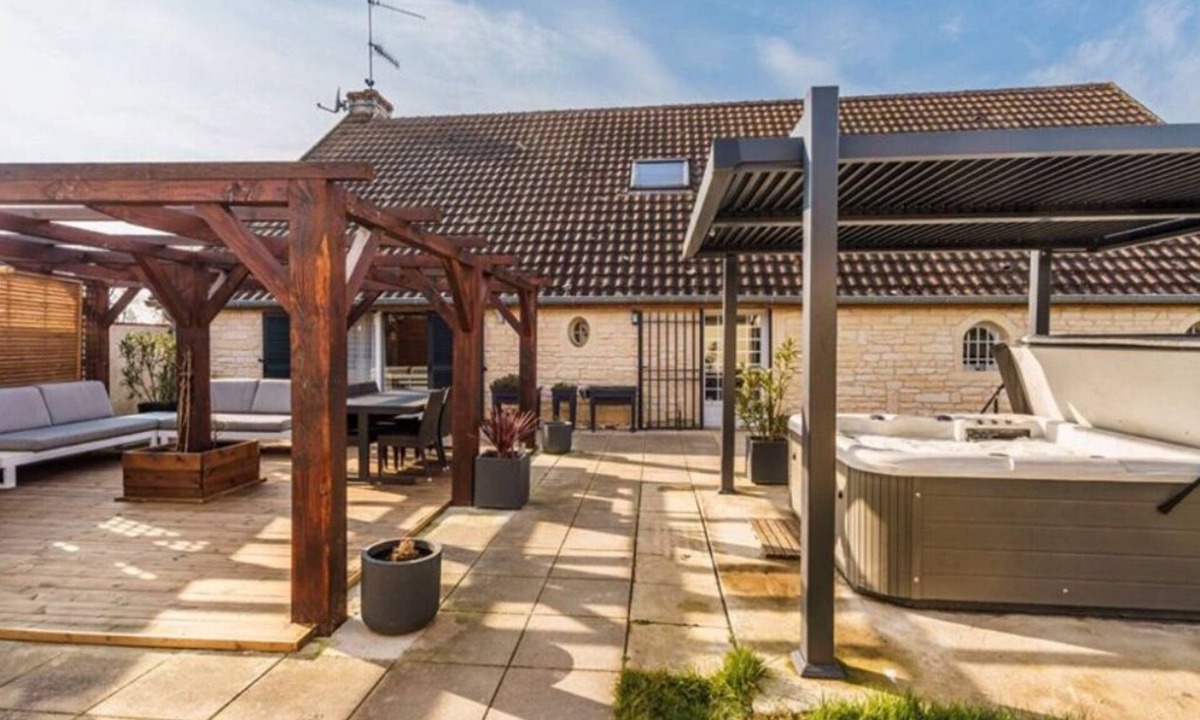 Corgengoux House | 10mn Beaune, near dijon, Jacuzzi all year round, in absolute calm