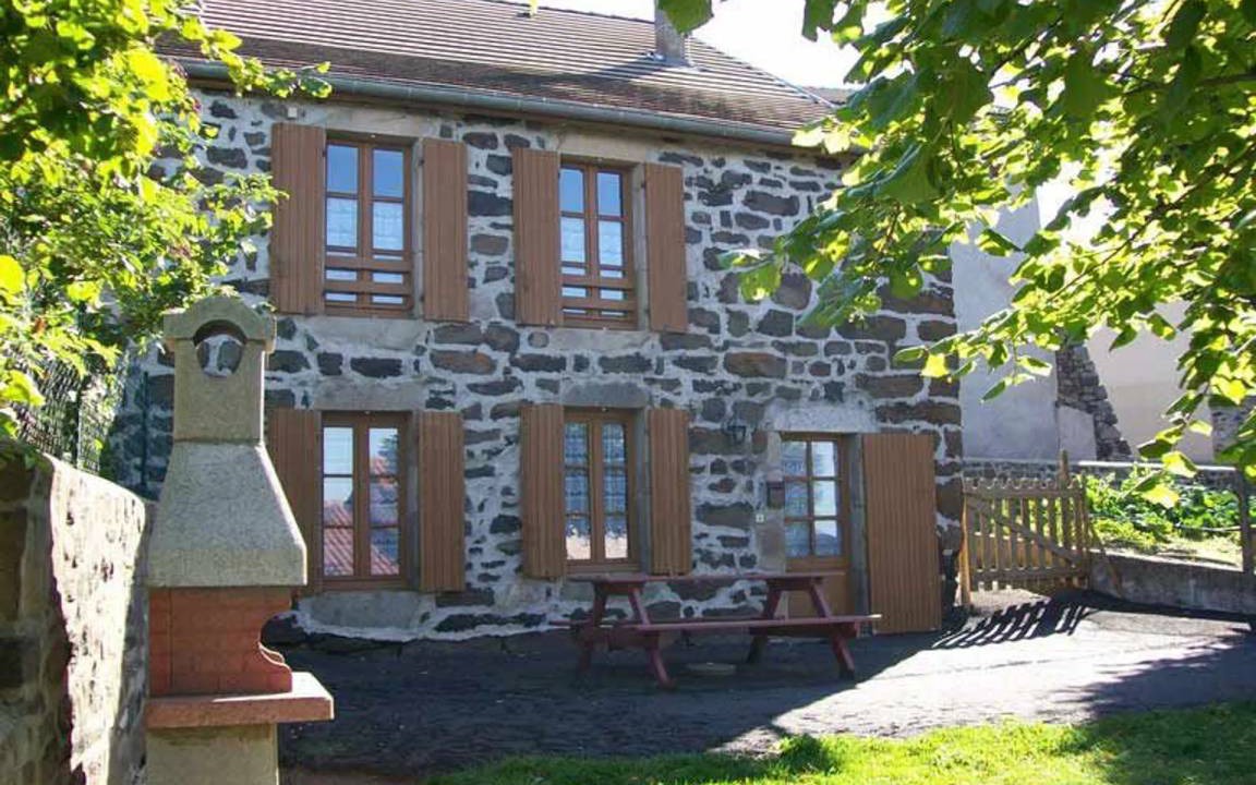 Freycenet-la-Tour House | 120 m² House ∙ 3 bedrooms ∙ 8 guests