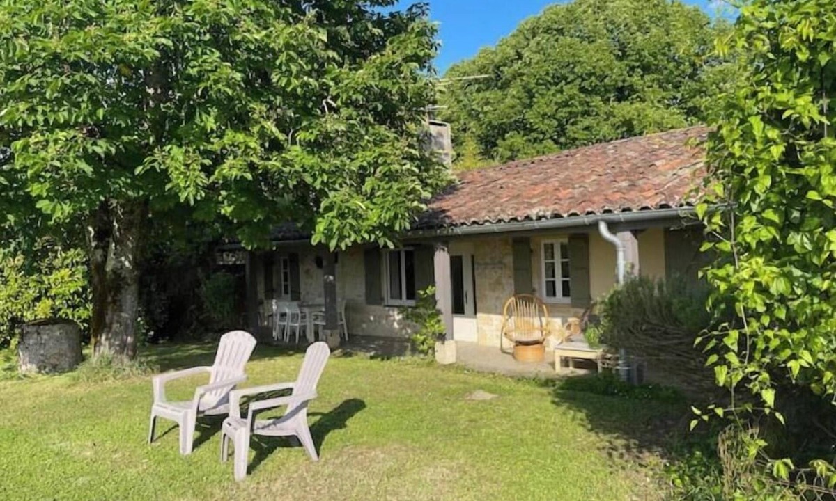 Beraut House | 140-square-meter vacation home, 4 bedrooms, 3 shower rooms, garden, magnificent view.