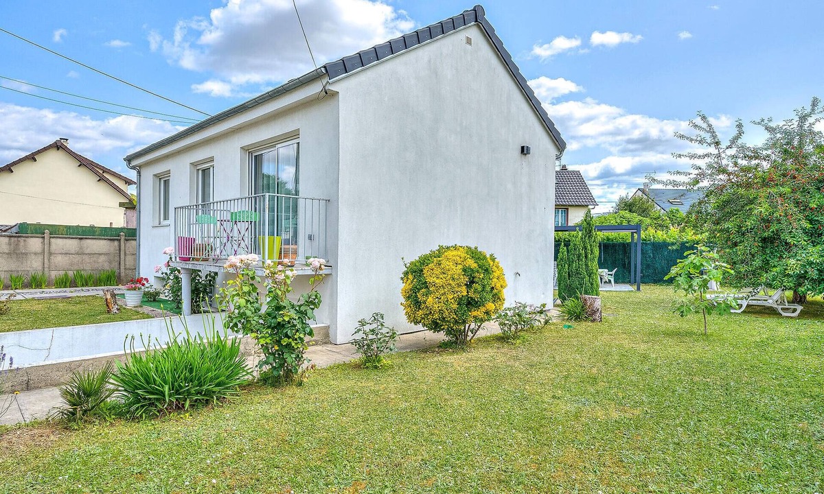Plateau — Pyramide House | 2 bedroom cozy home in Athis Mons