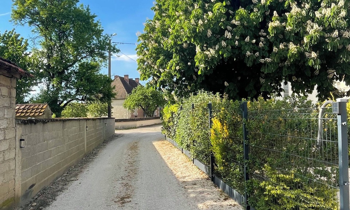 Annoire House | 2 Bedroom Private vacation home in Annoire