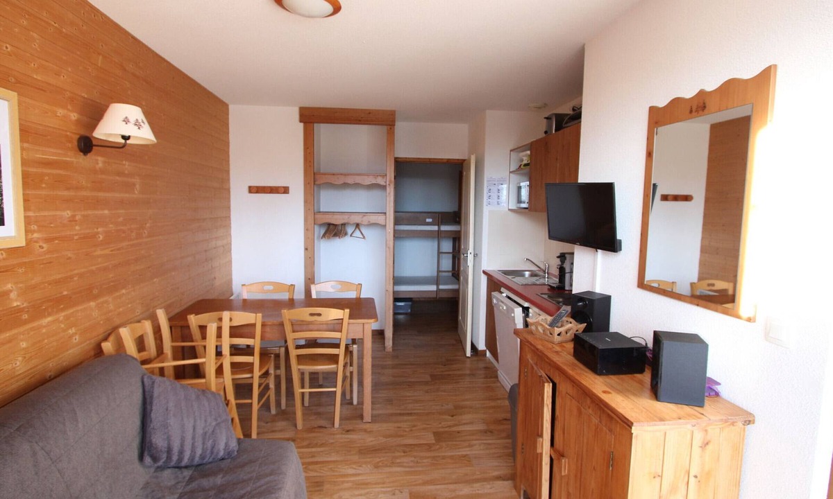 Chamrousse Apartment | 2-room apt near slopes Chamrousse