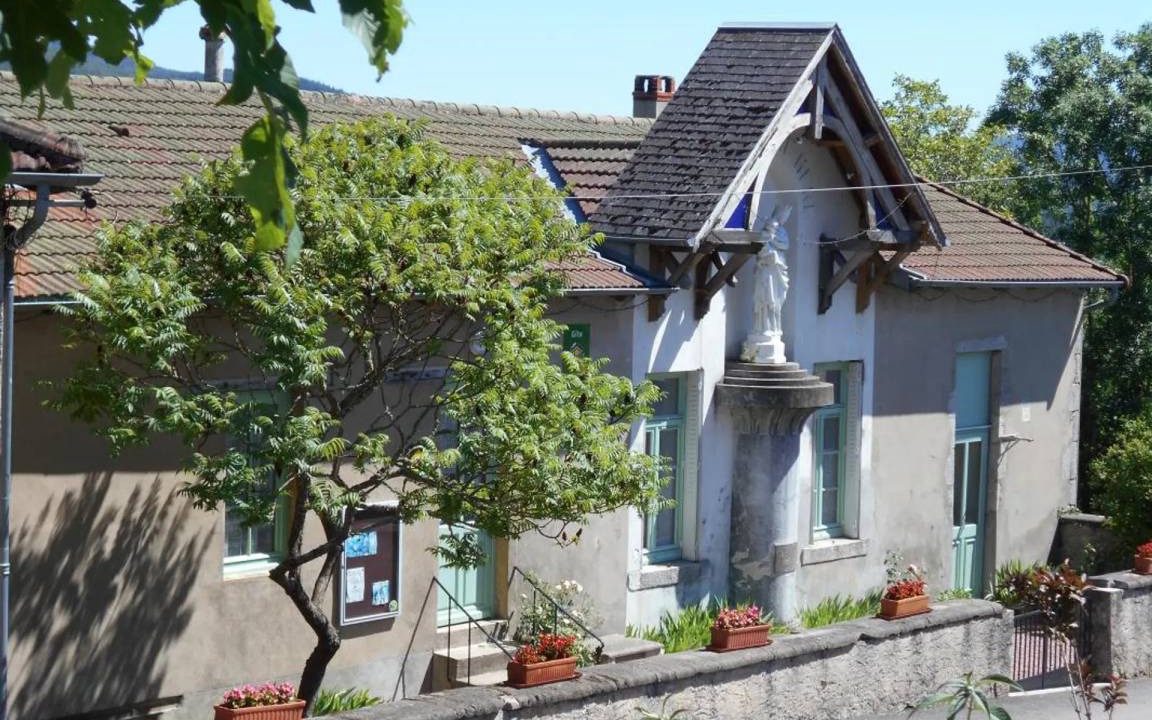 La Chabanne House | 200 m² House ∙ 5 bedrooms ∙ 12 guests