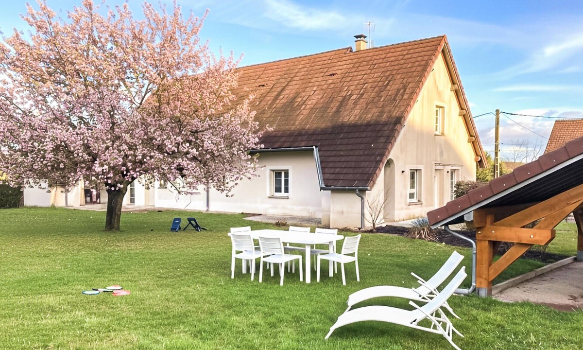 Mutigney House | 3 bedroom amazing home in Mutigney