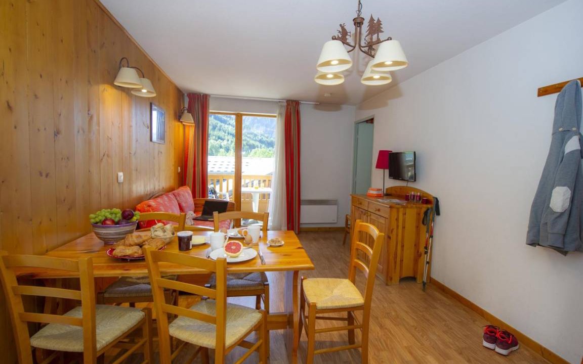 Pralognan-la-Vanoise Apartment | 30 m² Apartment ∙ 1 bedroom ∙ 4 guests