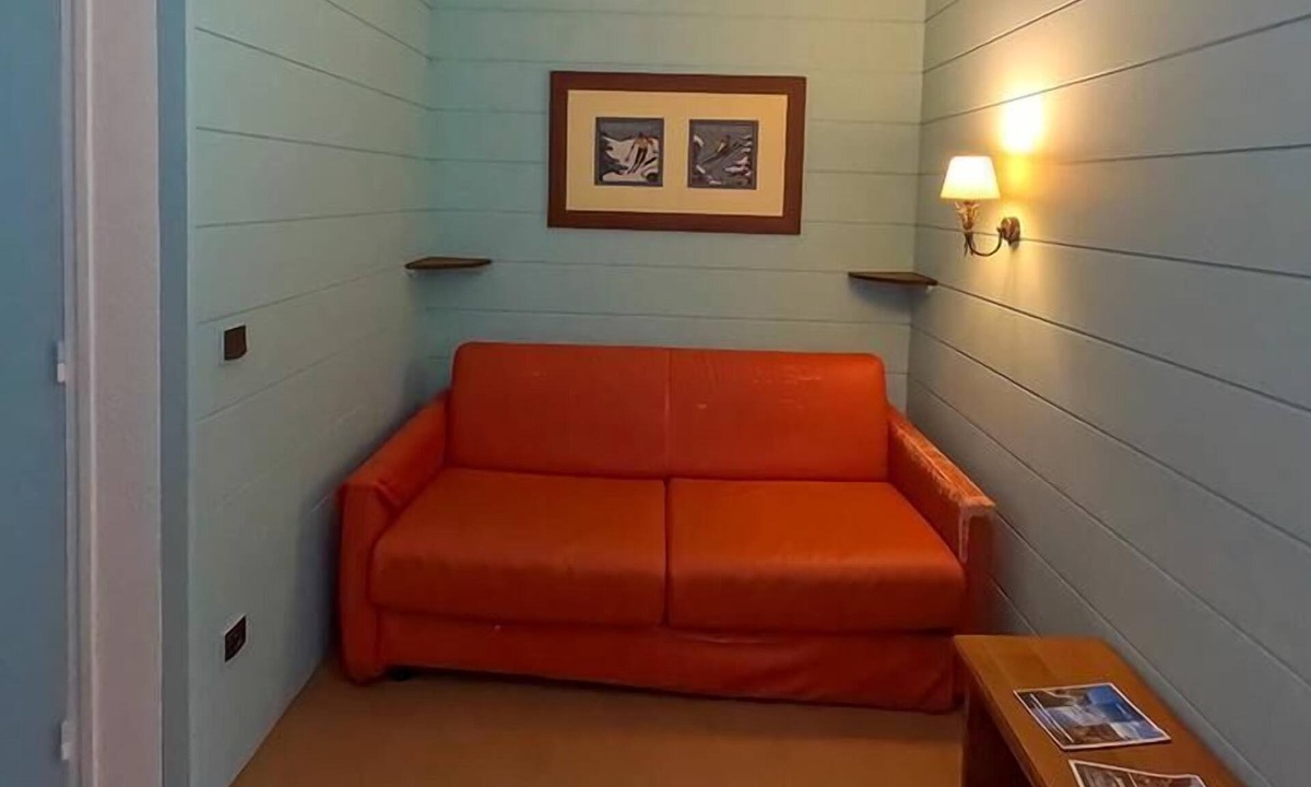 Lelex Apartment | 300m from resort center, swimming pool, parking, ski locker, 32m², Lélex