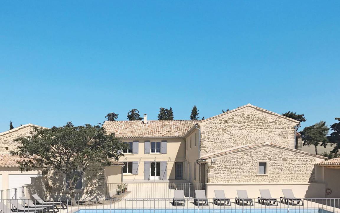 Valreas Other | 320 m² Accommodation ∙ 8 bedrooms ∙ 15 guests