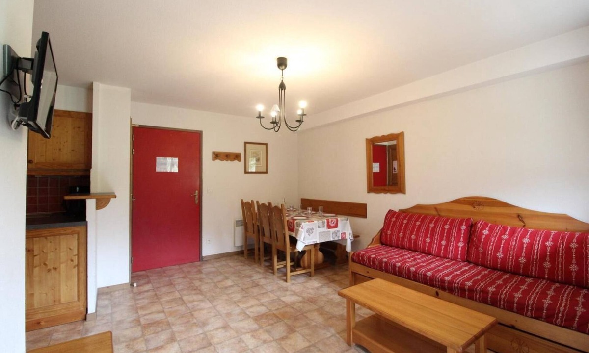 Val Cenis Apartment | 3rd floor, balcony, tv, ski locker, 40m², Val Cenis