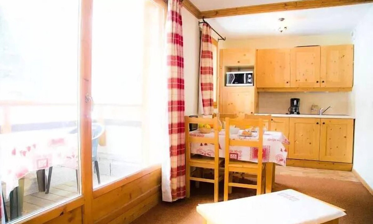 Val Cenis Apartment | 4 Rooms, Sleeps 8