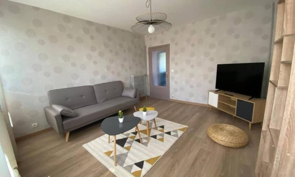 Clermont-Ferrand Apartment | 6-berth apartment near CHU
