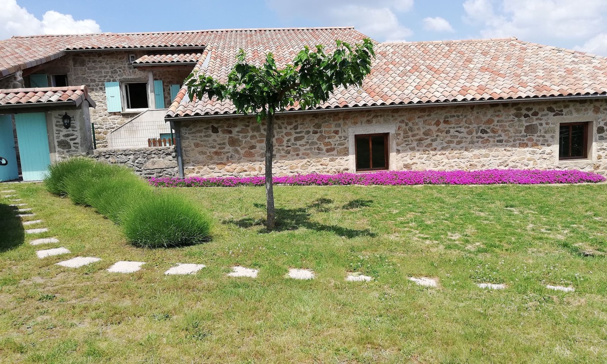 Cremoliere Cottage | 6-person gite in old farmhouse