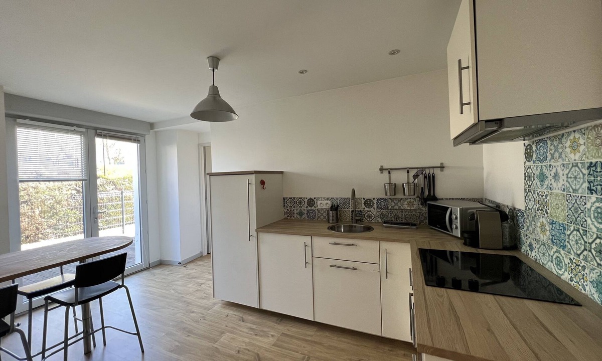 Lons-le-Saunier Apartment | A 2 mm à Pieds des Thermes Valvital Appartement Rénové de Plain-pied