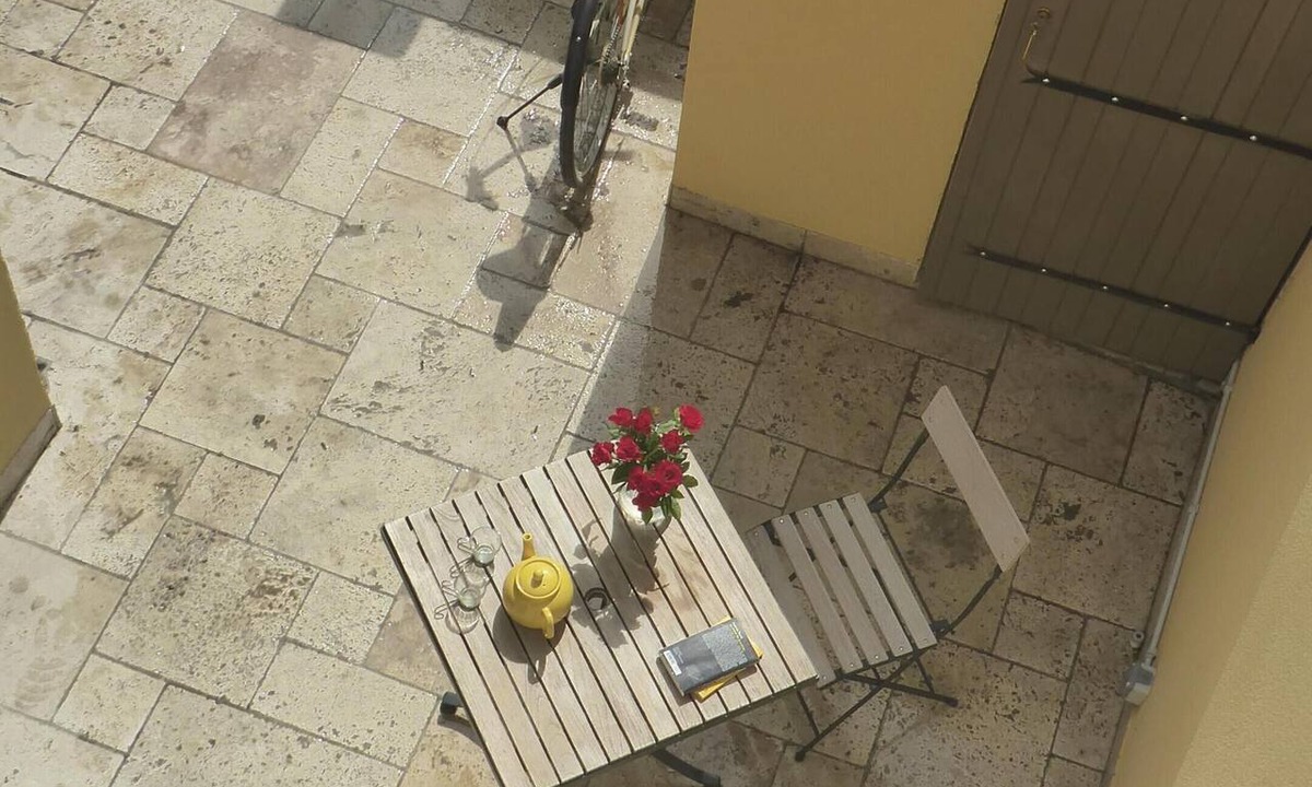 Arles House | A charming, cool, and quiet townhouse. Shaded patio, Luma Tower 300 m away