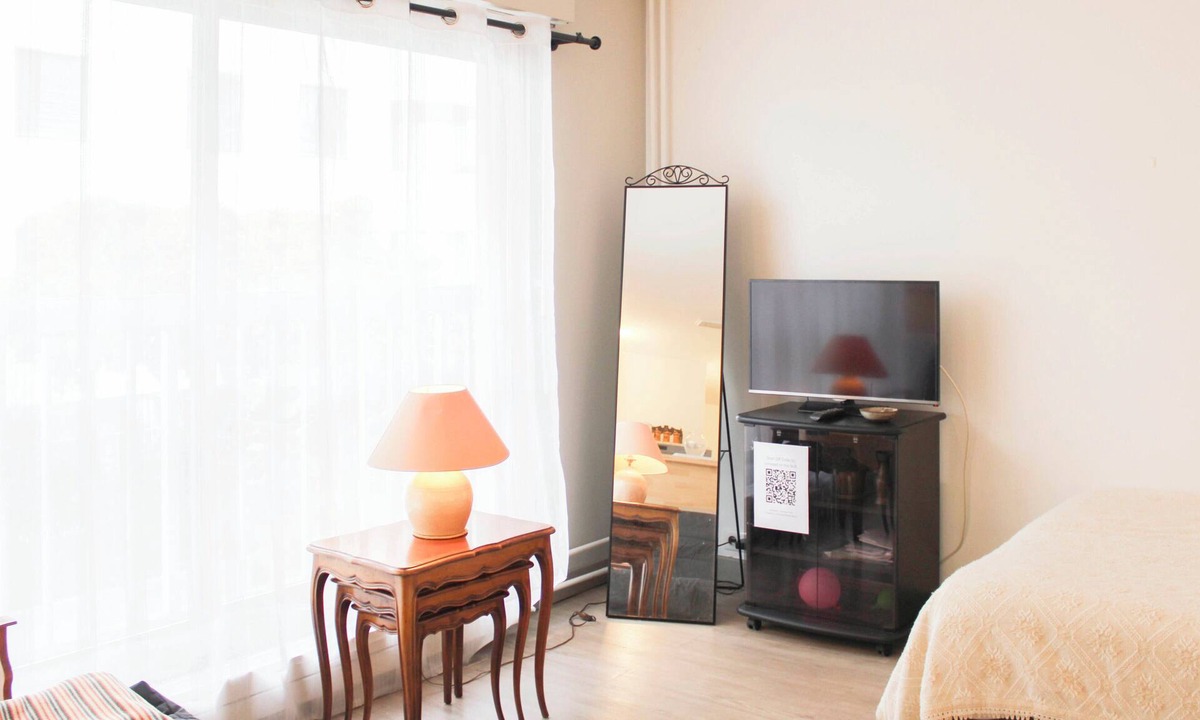 Vignerons Apartment | A charming retreat just outside Paris