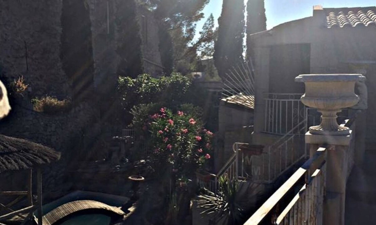 Montredon-des-Corbieres Villa | A few minutes from Narbonne and 30 minutes from the beaches