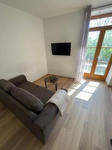 La Voulte-sur-Rhone Apartment | Agréable T2 rénové à neuf