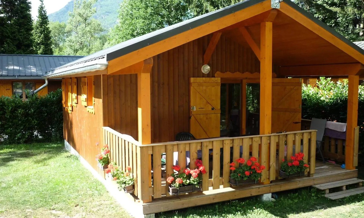 Aigueblanche Ski Chalet | Air-conditioned chalet for 4 to 5 people - 4 people included in the price
