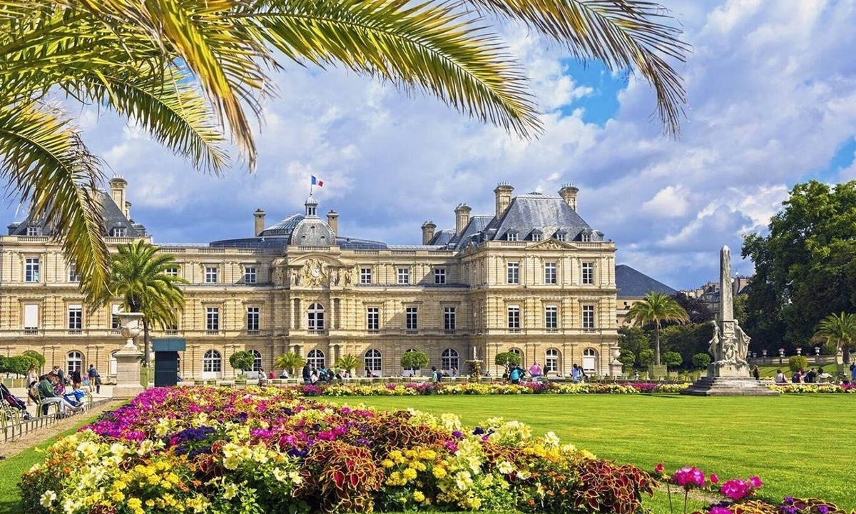 5th Arrondissement Apartment | AN AUTHENTIC PARISIAN LIVING, SURROUNDED BY HISTORY, CULTURE-NEXT TO LUXEMBOURG