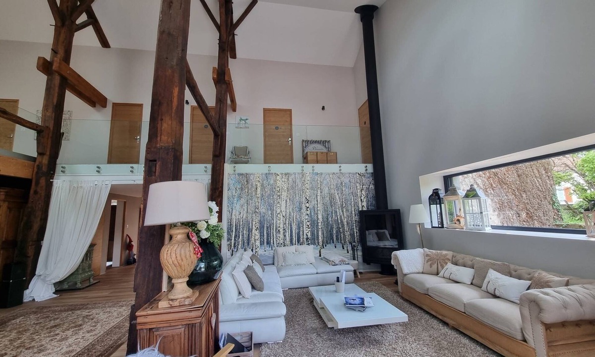 Begnecourt House | An exceptional 4-star family home with a hot tub and pool in the heart of the Vosges