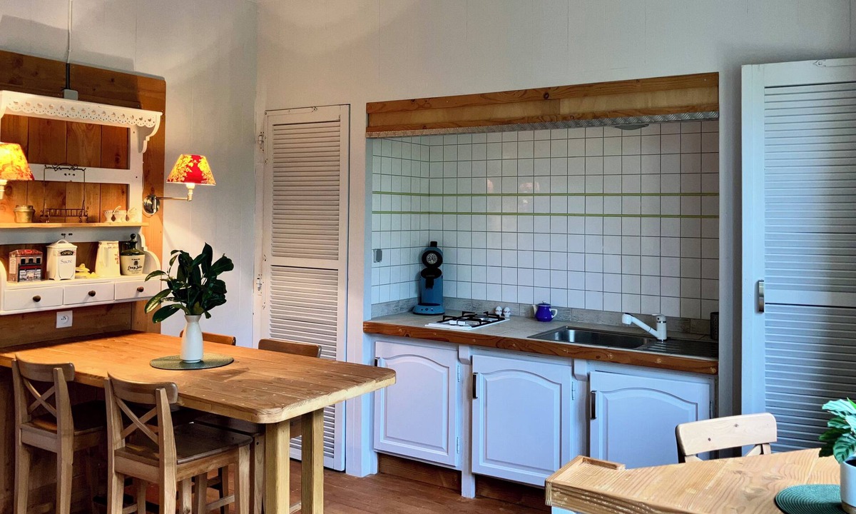 Saint-Honore-les-Bains Apartment | Apartment Les Sources in the Maison du Morvan