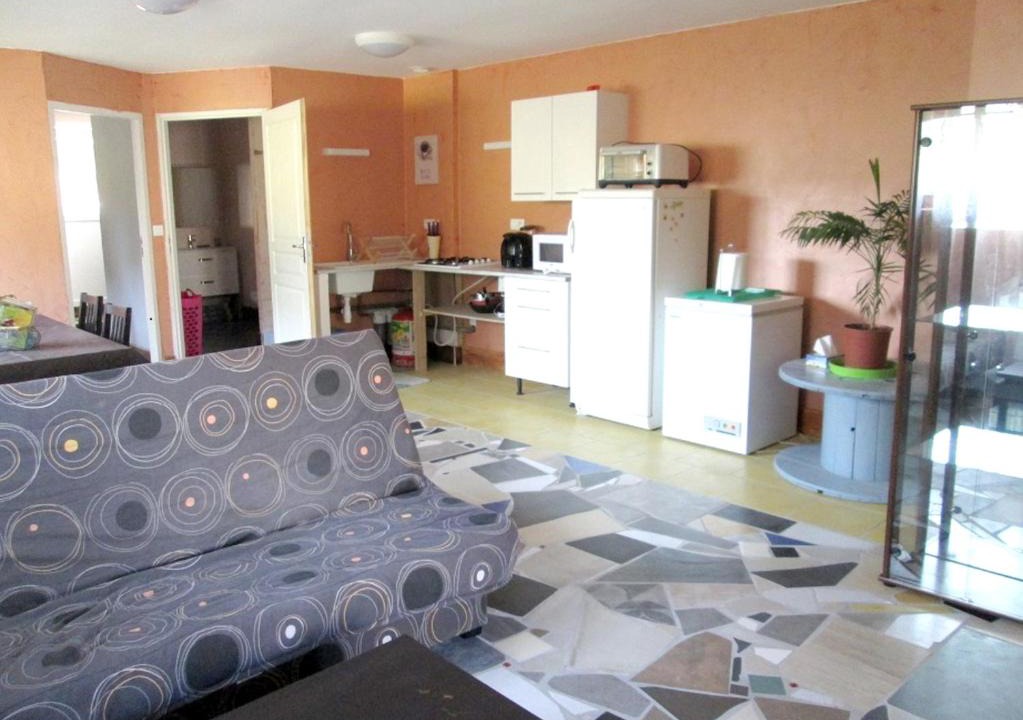 Gezier-et-Fontenelay Apartment | Apartment Domaine de Fontenelay