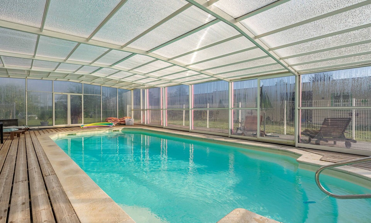 Saint-Simon-de-Bordes Apartment | Apartment 'Le Clos Du Champ De L'Amour - Meschers' with Private Pool, Wi-Fi & Air Conditioning