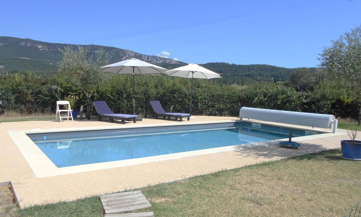 La Begude-de-Mazenc Apartment | Apartment "Gîte La Freydière" Surrounded by Nature in Drôme Provençale