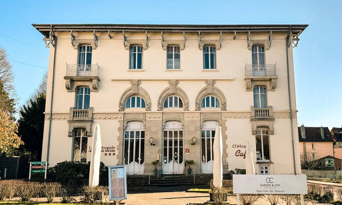 Luxeuil-les-Bains Apartment | Apartment in Luxeuil-les-Bains near Spa