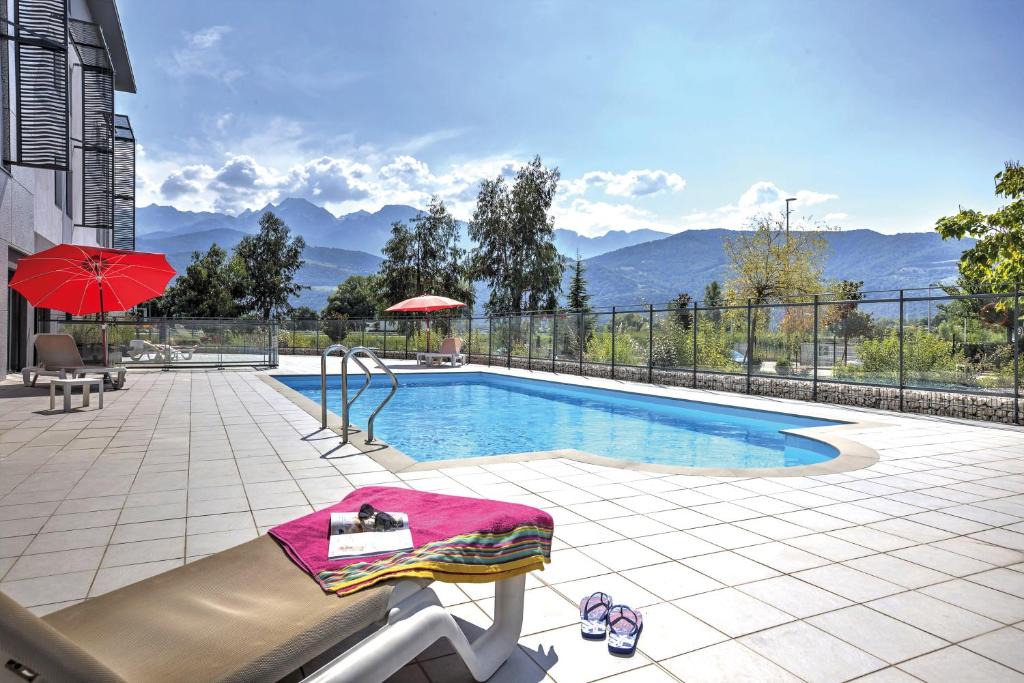 Montbonnot-Saint-Martin Apartment | Appart'City Confort Grenoble Inovallée