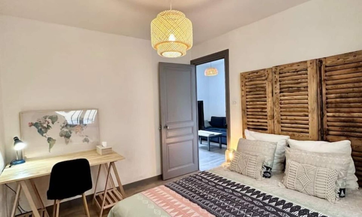 Roanne Apartment | Appart Cosy Avec Stationnement Gratuit sur Place