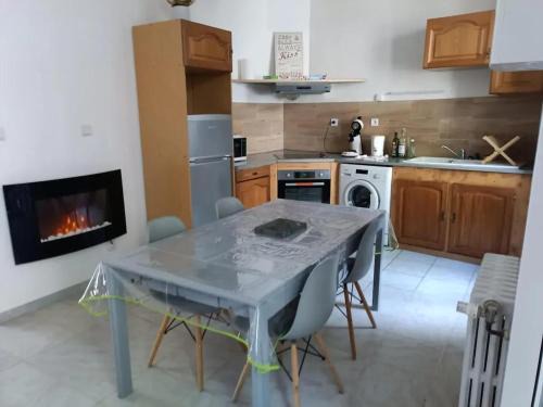 Saint-Martin-de-Valamas Apartment | Appartement chaleureux à Saint-Martin-de-Valamas 53 m² avec terrasse
