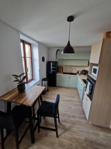Talange Apartment | Appartement 15 min Metz et 20 min Luxembourg avec parking