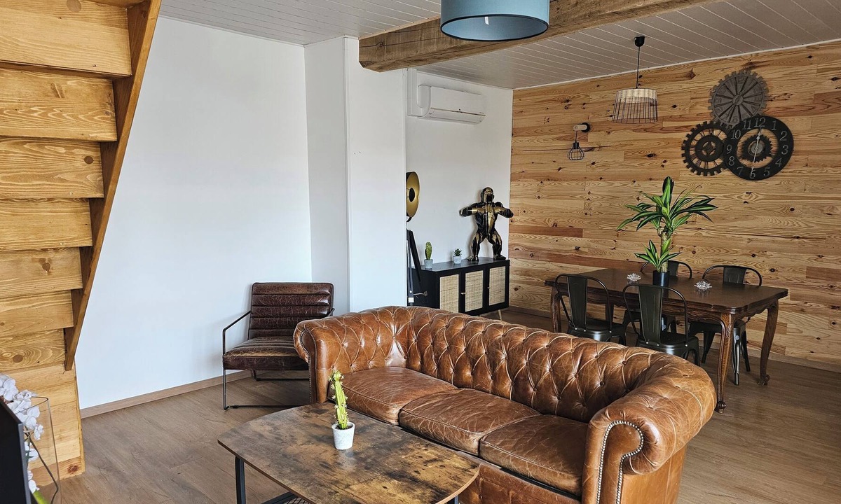 Coulanges Apartment | Appartement Atypique Renove a Neuf
