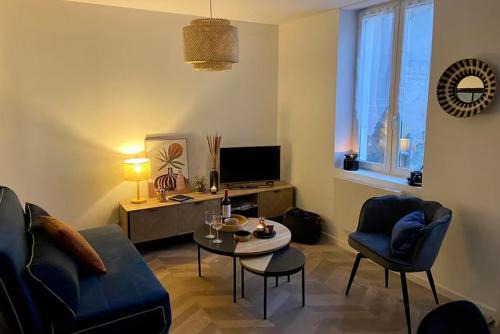 Moulins Apartment | Appartement au centre ville, place Jean Moulin