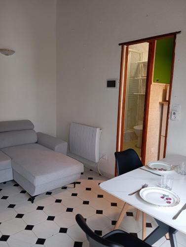 Saint-Marcellin Apartment | Appartement avec jardin privatif