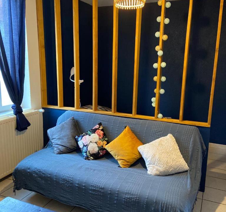 Yzeure Apartment | Appartement avec place de parking