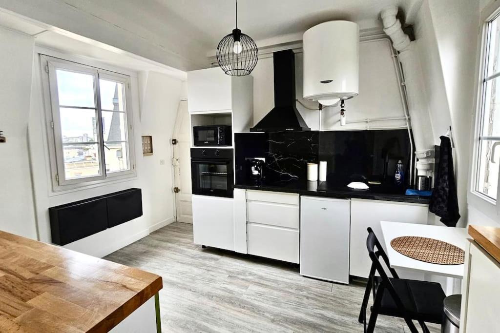 Gentilly Apartment | Appartement avec vue tour Eiffel, emplacement parfait ligne 14