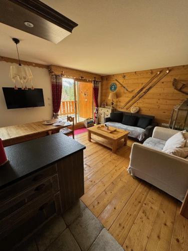 Laveissiere Ski Chalet | appartement Chalet 15 puy du rocher