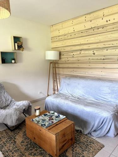 Les Fourgs Apartment | Appartement cosy 1 chambre avec balcon enStation de ski