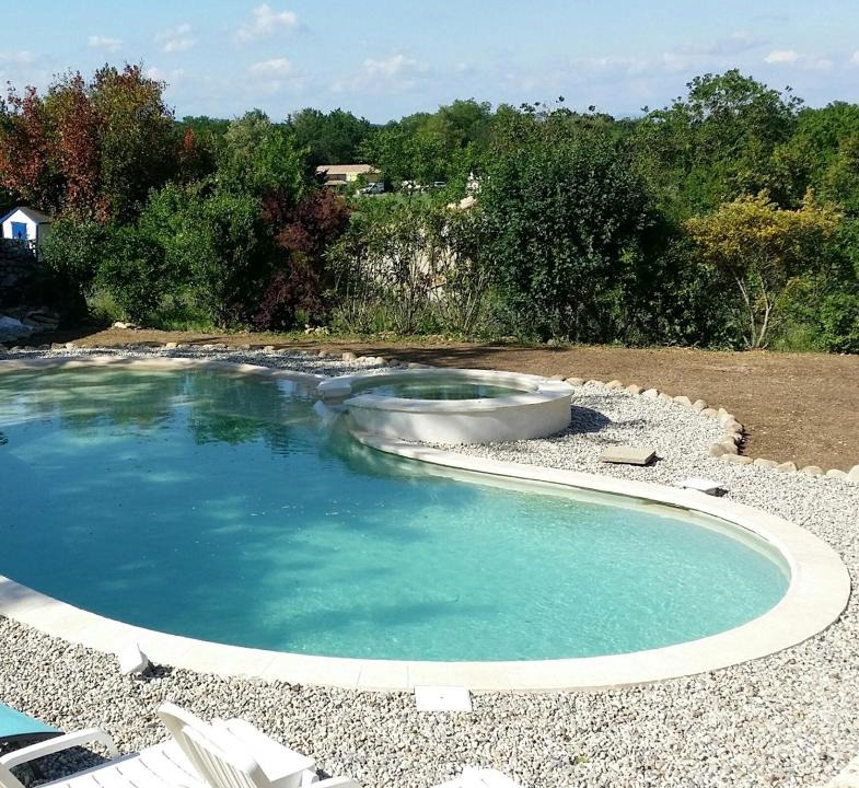 Saint-Alban-sous-Sampzon Apartment | Appartement de 3 chambres a Grospierres avec magnifique vue sur la montagne piscine partagee jardin clos