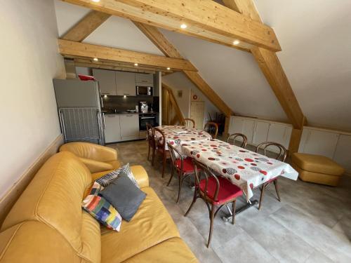 Laveissiere Ski Chalet | appartement deux chambres residence hermines