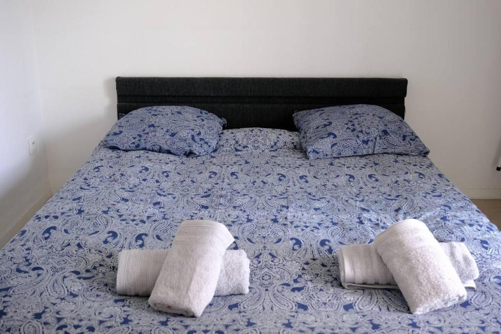 Choisy-le-Roi Apartment | Appartement entier pour 4 proche Orly