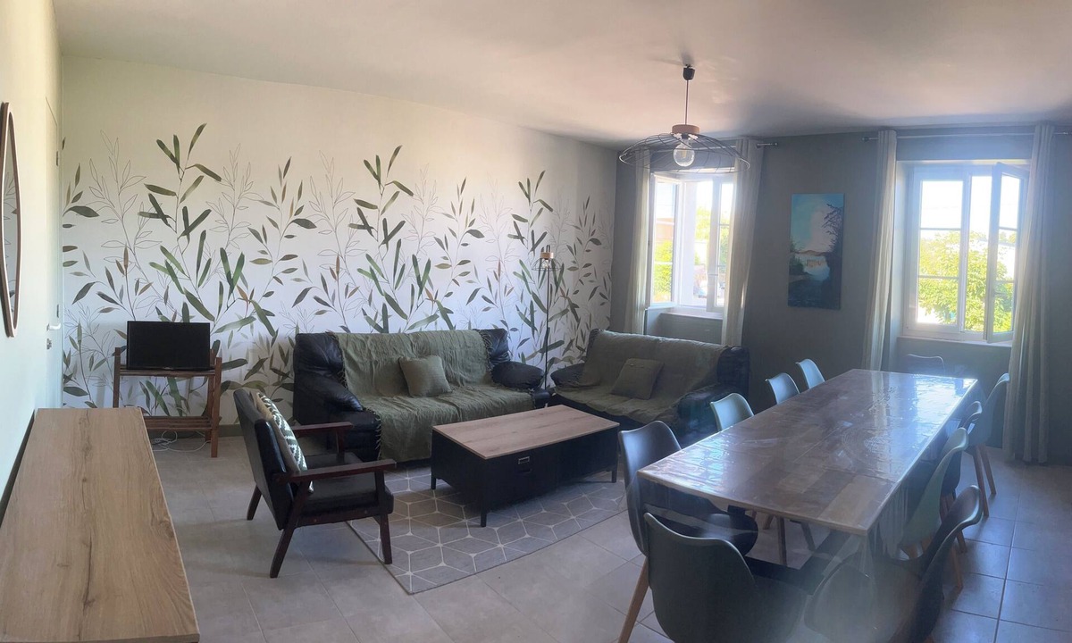 Chatillon en Bazois Apartment | Appartement du Foudre. 4-bedroom duplex