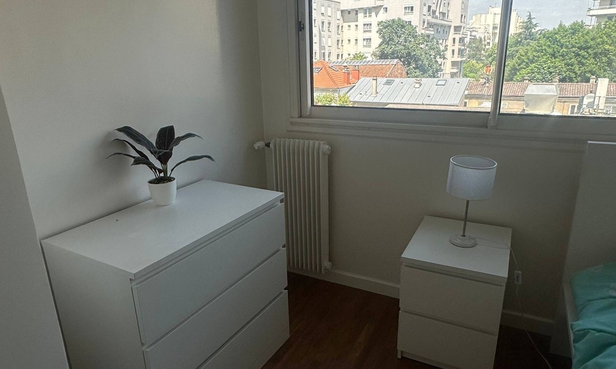 Le Kremlin-Bicetre Apartment | Appartement Moderne Deux Minutes de Porte D'italie