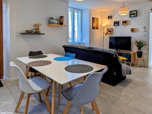 Hericourt Apartment | Appartement rénové avec jardin à Héricourt - FR-1-583-442