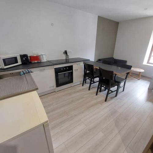 Bourbonne-les-Bains Apartment | appartement rénové centre ville