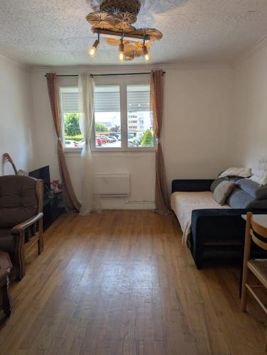 Roanne Apartment | Appartement rez de chaussée coup de cœur Confort et charme Parking gratuit