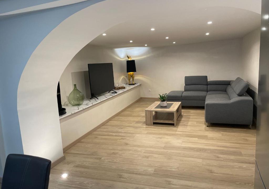 Cevins Apartment | Appartement spacieux